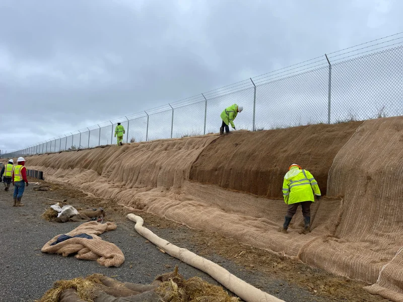 Erosion control blanket